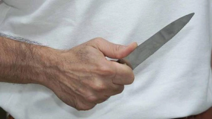 Bologna, ferisce i ladri con un coltello da cucina (Foto di repertorio)