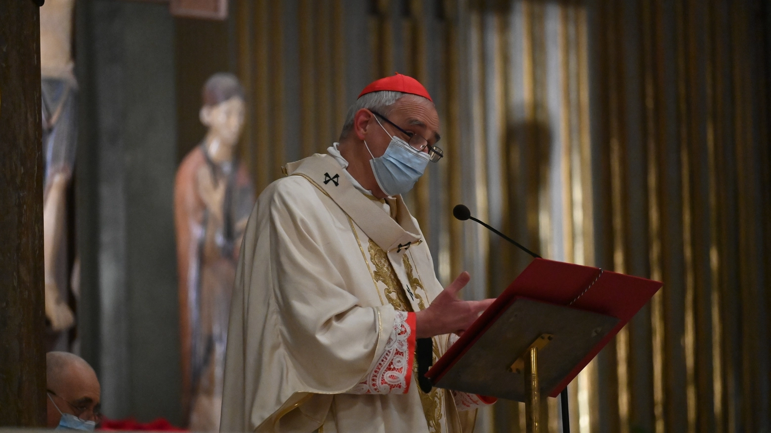 Il cardinale Zuppi ha officiato la messa di Natale