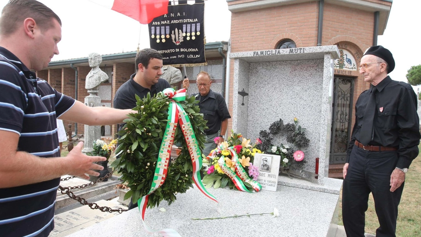 CERIMONIA Ogni anno a fine agosto viene promossa dall’Anai una commemorazione in memoria di Muti
