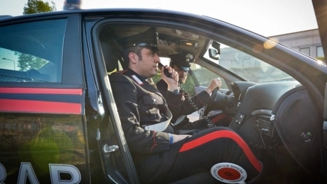 I carabinieri del radiomobile (foto d’archivio)