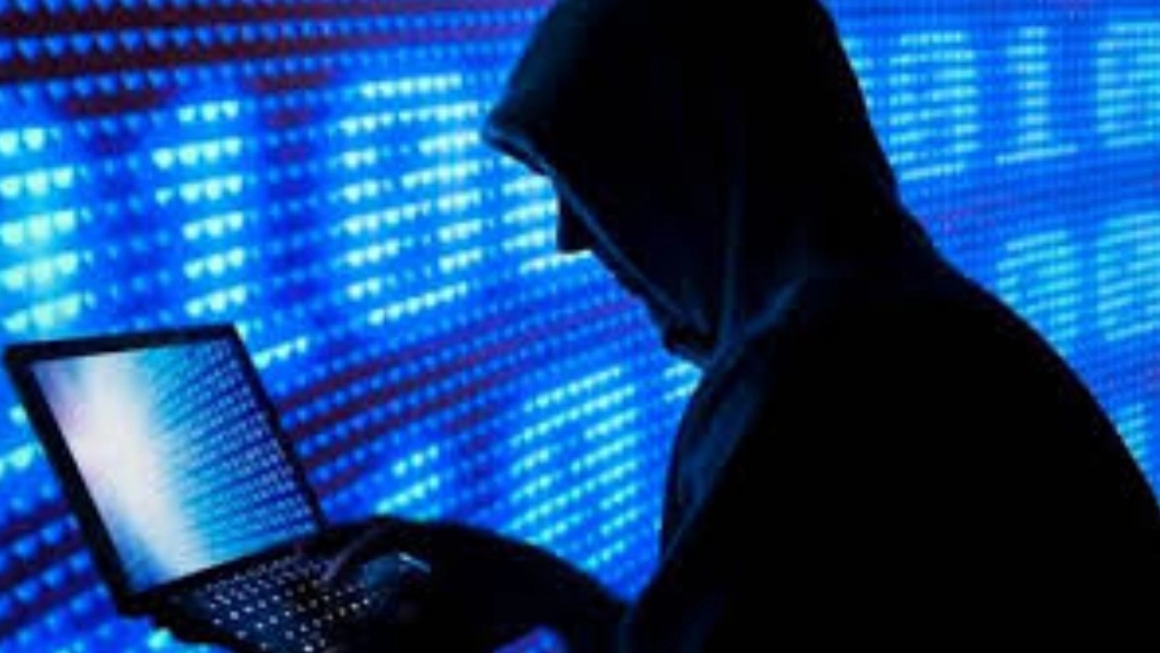 Attacco hacker al sito internet dell'aeroporto di Bologna