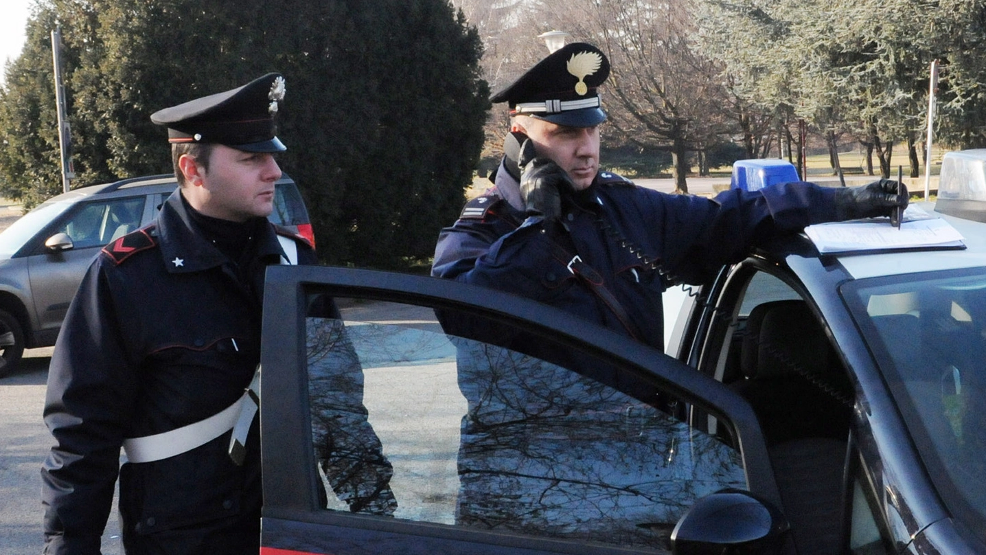 Indagini affidate ai carabinieri (foto d’archivio)