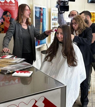 Iniziativa dell’Avis: "Donazione di capelli. Si creano parrucche per le donne malate"