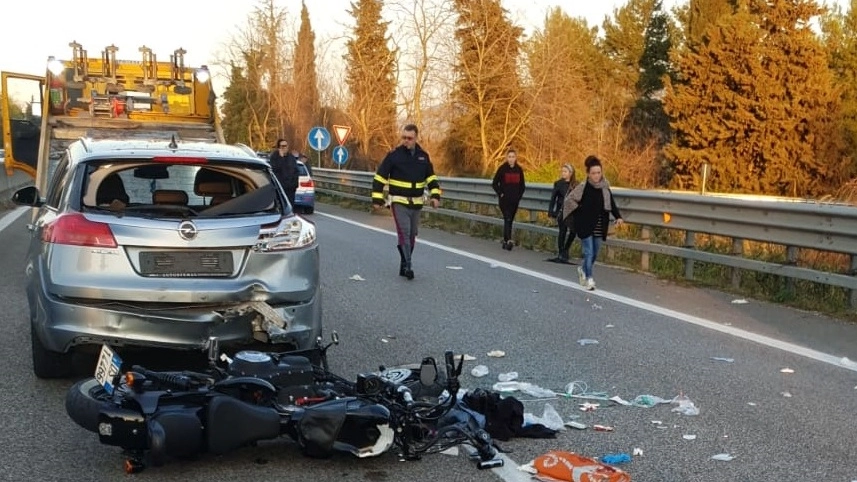 Ascoli, incidente in superstrada il 24 marzo 2019 
