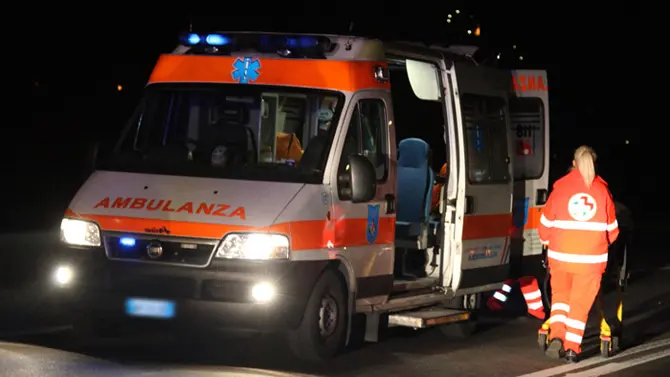 Ambulanza (foto di repertorio)