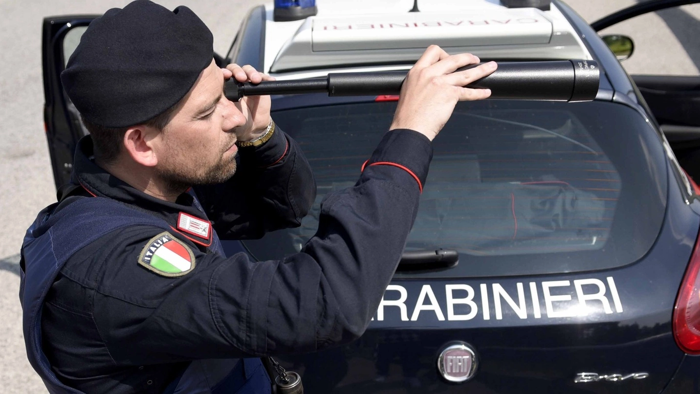 I reparti speciali dei carabinieri impegnati nella caccia al killer di Davide Fabbri (Budrio) e Valerio Verri (Portomaggiore)