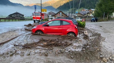 Ondata di temporali piomba sull'Italia. "Rischio tornado". Le previsioni meteo