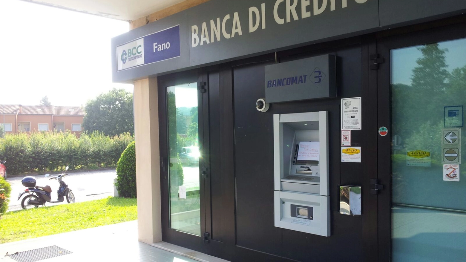 Il bancomat assaltato