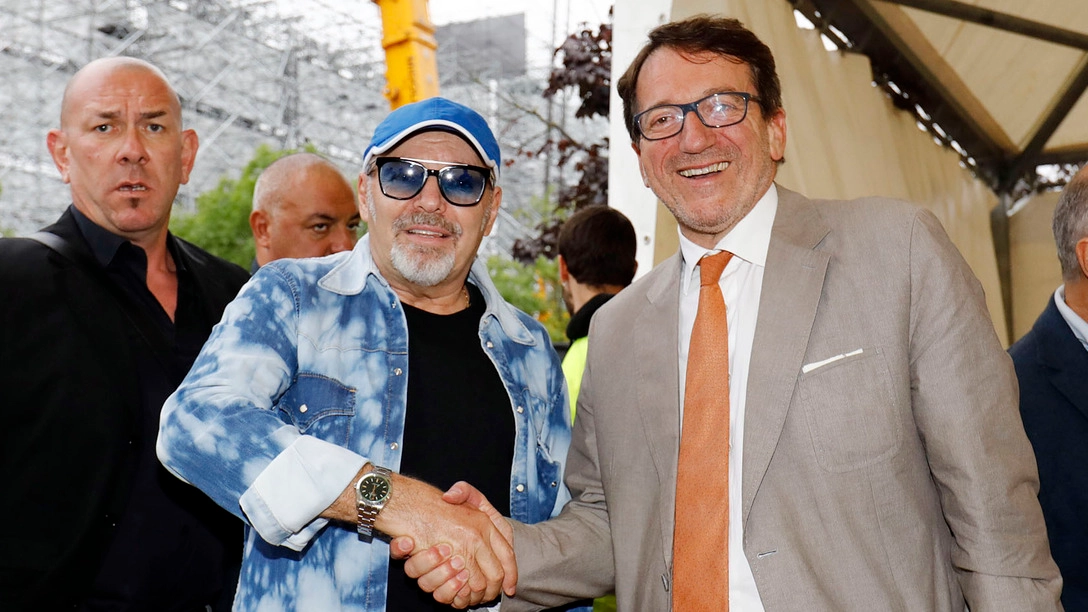 Vasco Rossi e Giancarlo Muzzarelli (foto Fiocchi)