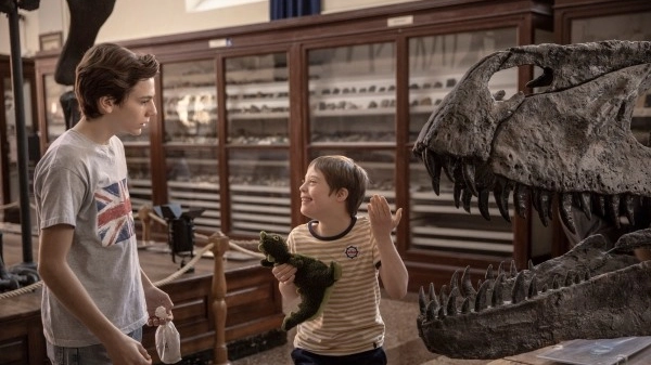 Un frame dal film 'Mio fratello rincorre i dinosauri', vincitore ai David