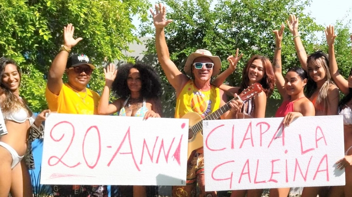 Nei giorni scorsi il ventennale del brano Ciapa la galeina è stato festeggiato anche in Brasile
