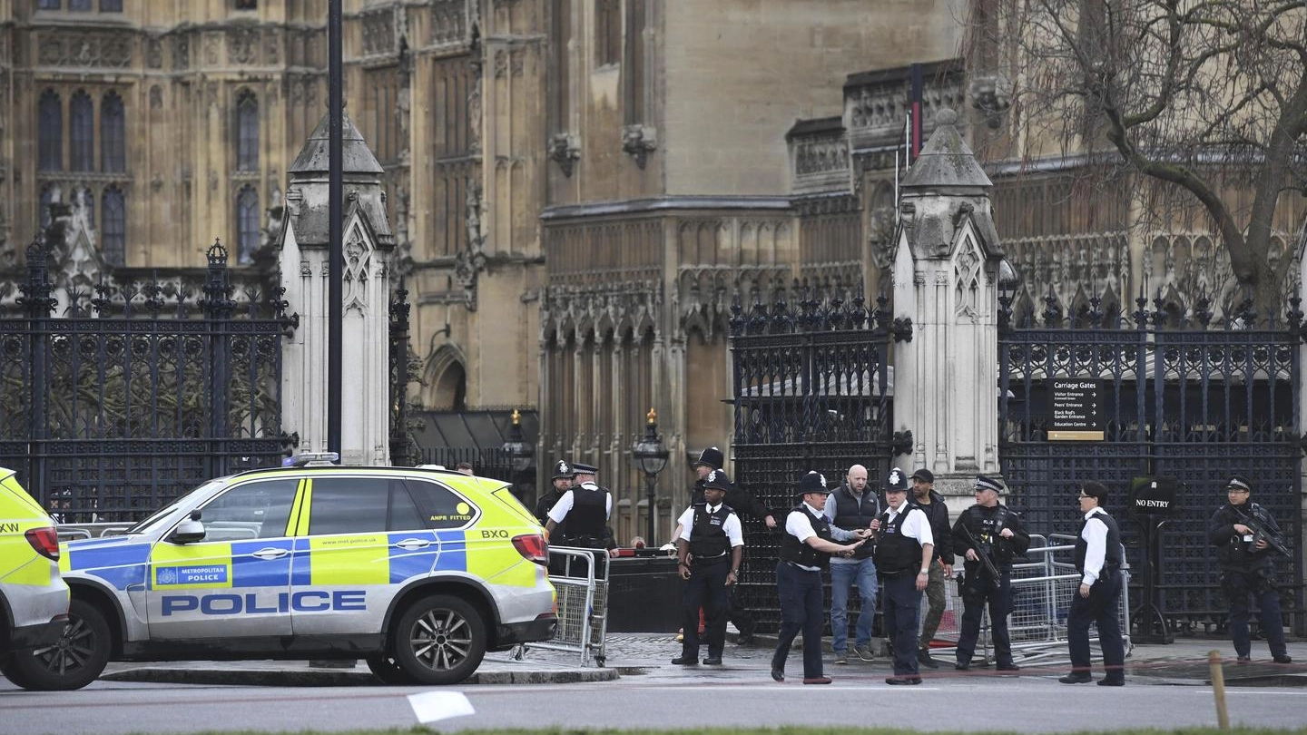 Londra, attacco al Parlamento di Londra. Giovane bolognese tra i feriti