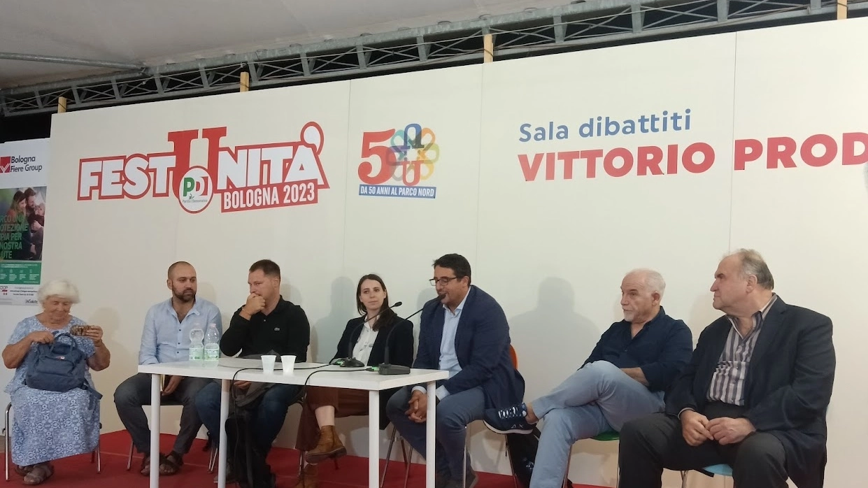 Da sinistra a destra: Frascaroli, Albergamo, Bertuzzi, Clancy, Chiaro, Rizzo e Zanni