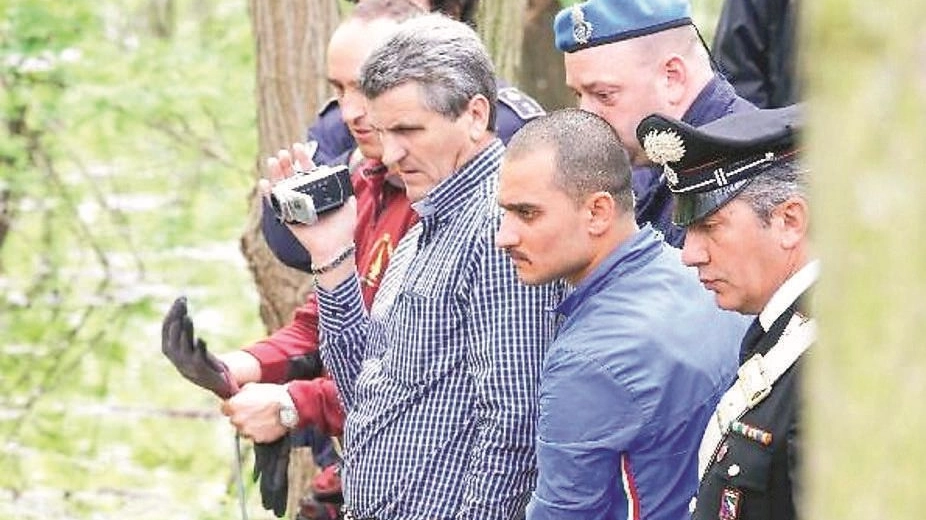 Dritan Demiraj indica agli inquirenti il punto dove è stato gettato il corpo