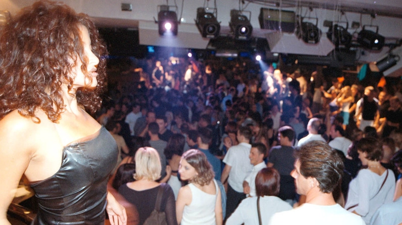 Una delle piste da ballo della discoteca Paradiso di Rimini (Foto di Manuel Migliorini)