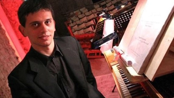 Matteo Messori porta la classica al Torrione ferrarese del jazz