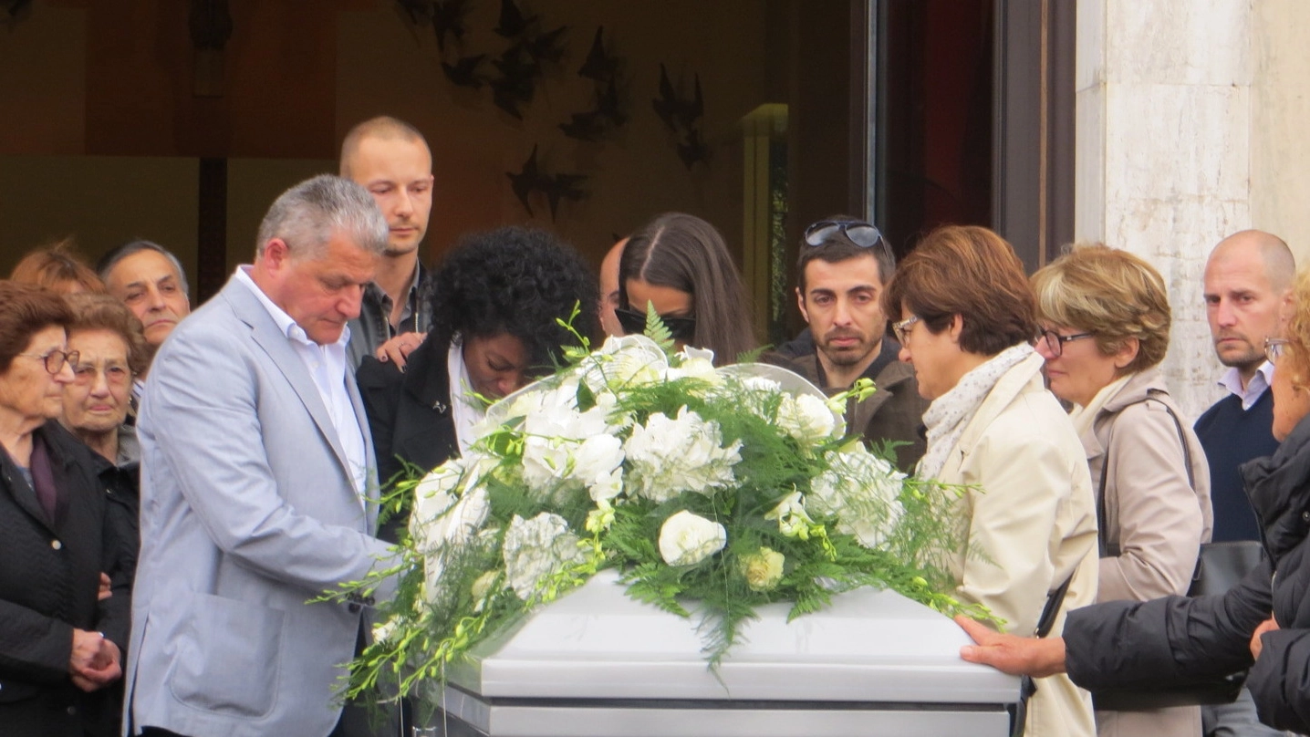Marotta, il funerale di Davide Bronzini (Foto Franceschetti)