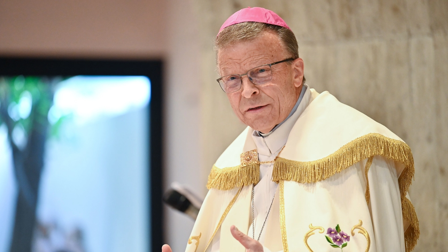 Armando Trasarti, vescovo dimissionario di Fano