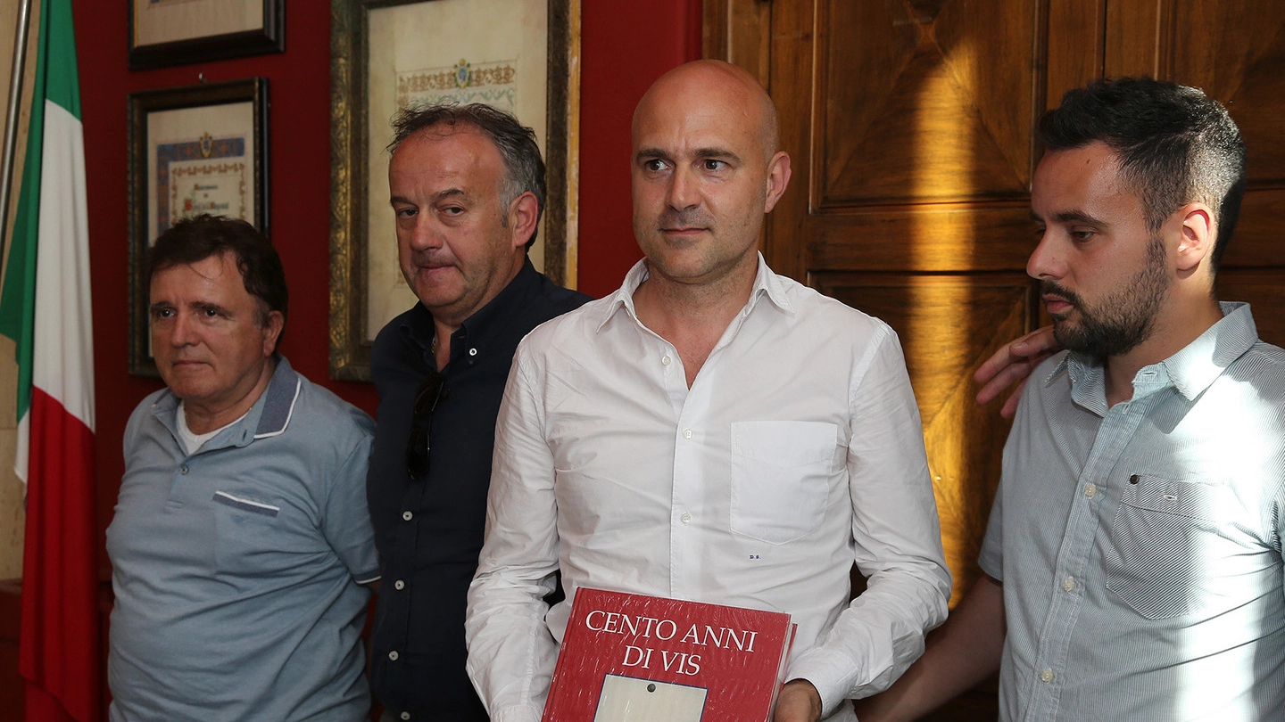 Il nuovo tecnico della Vis Pesaro, David Sassarini, 44 anni presentato in Sala Rossa dalla dirigenza (FotoPrint)