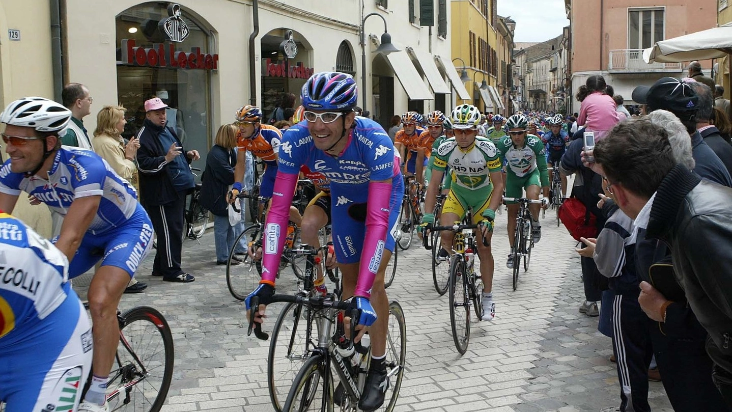 Una tappa del Giro d’Italia partì da Ravenna anche nel 2005