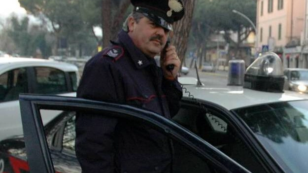 Ragazzo aggredito a Pagliare, i carabinieri hanno ascoltato dei testimoni e stanno lavorando sulle immagini della videosorveglianza (foto d'archivio)