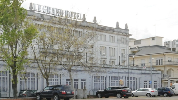 La facciata del Grand Hotel di Riccione