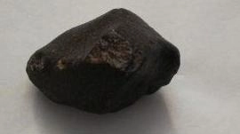 Un frammento di meteorite in un’immagine diffusa dalla rete Prisma