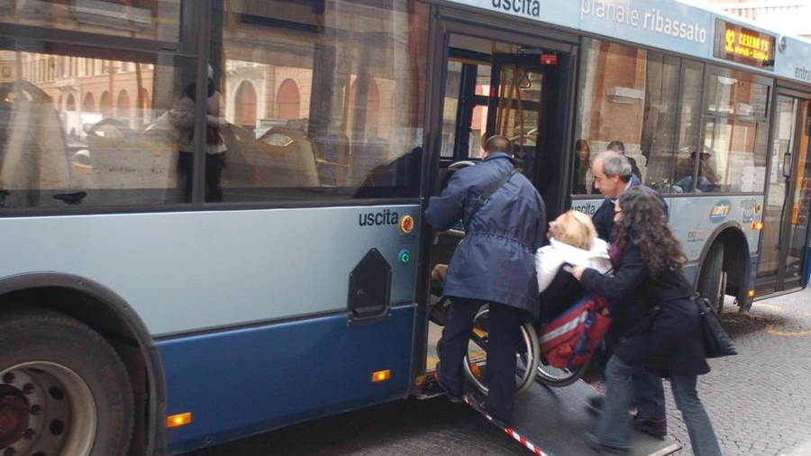 Bus e disabilità, fondi dalla Regione    