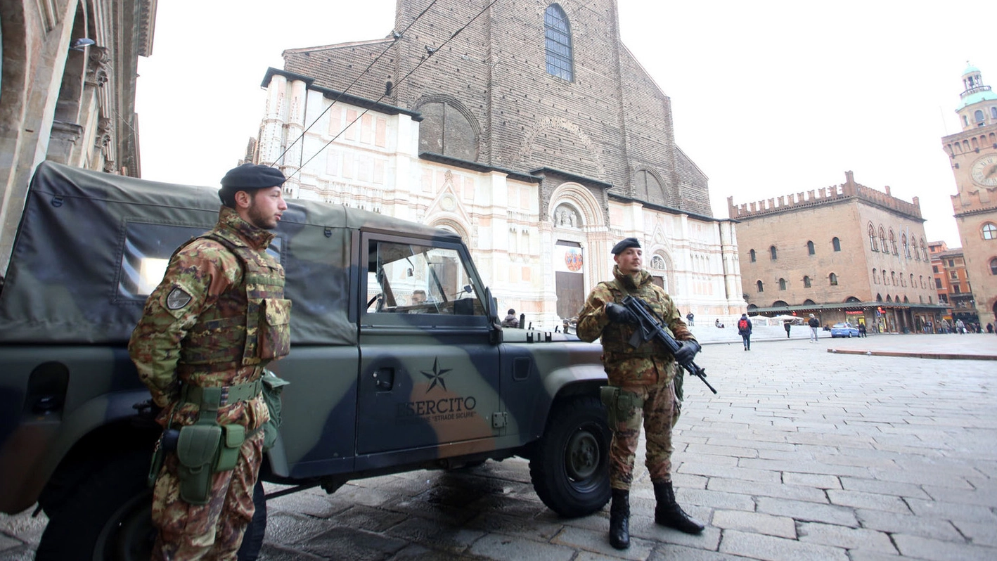 Sicurezza in Piazza Maggiore