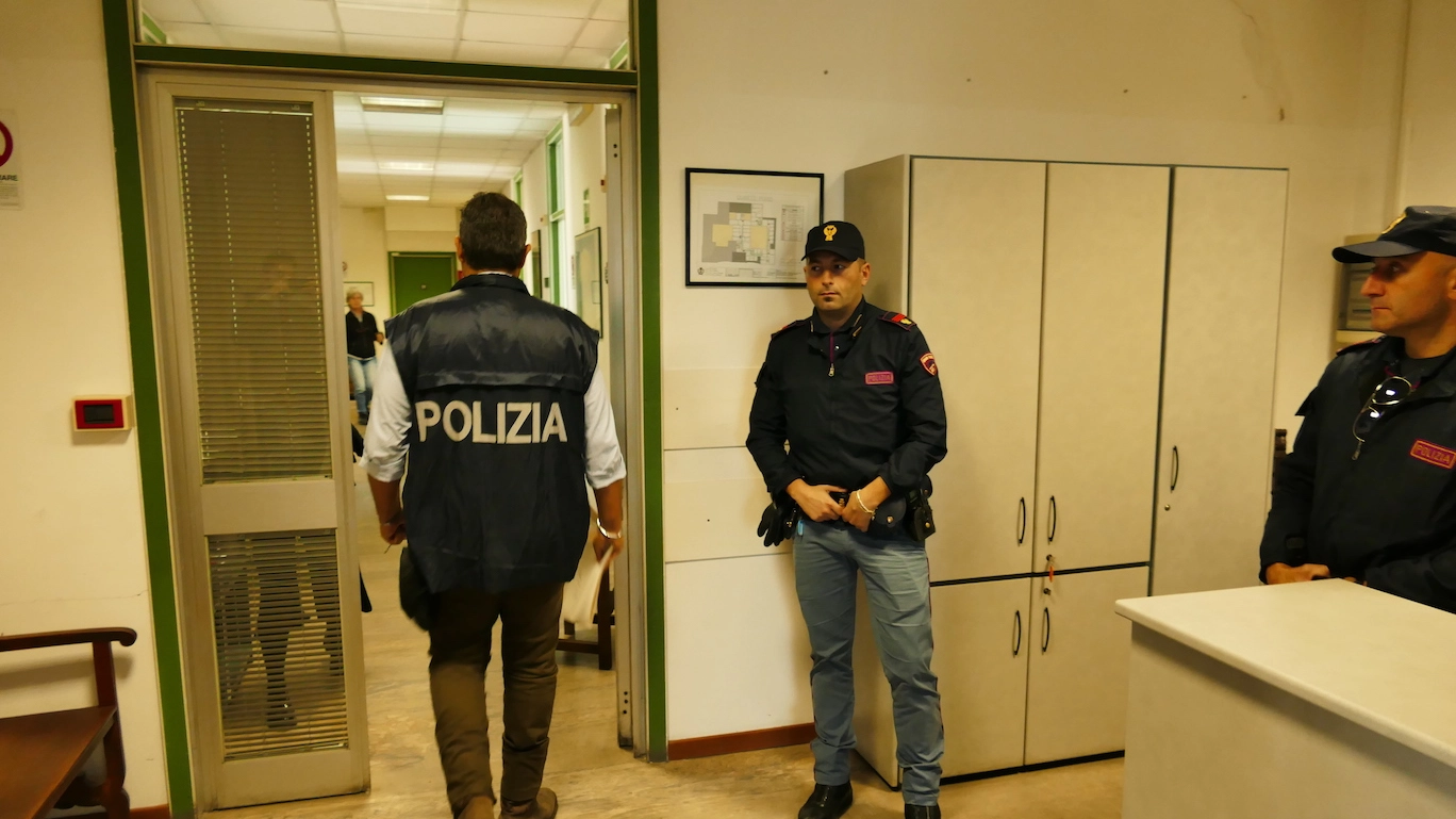 Corruzione, arrestati geometra del Comune di Ancona e 4 imprenditori (Antic)