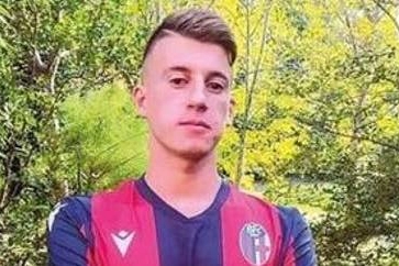 Davide Ferrerio, 20 anni, aggredito e ridotto in fin di vita a Crotone