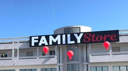 Ha aperto ieri a Misano il Family Store al posto dei Magazzini Oliviero