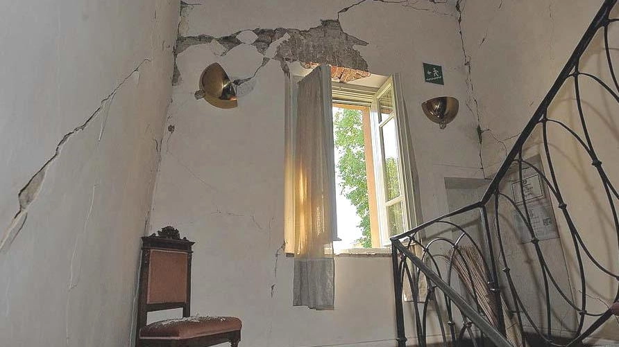 Un’abitazione lesionata a Reggiolo dal terremoto del 2012