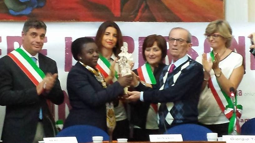 Fano (Pesaro e Urbino), la Kyenge riceve il premio ‘L’Africa Chiama’ (Foto Petrelli)