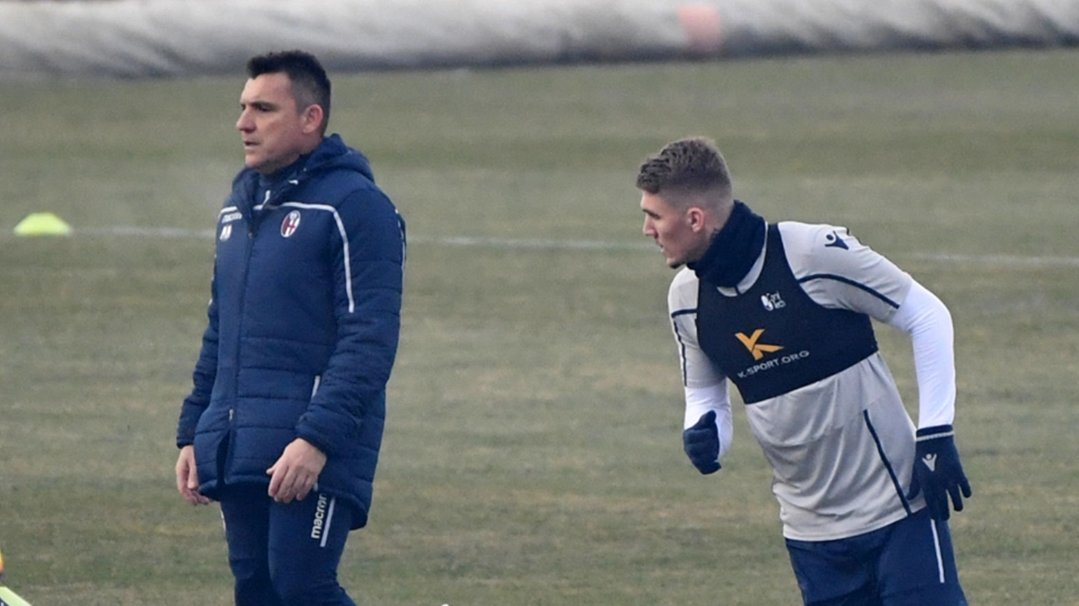 Lyanco si allena con i compagni in vista di Bologna-Juventus (FotoSchicchi)