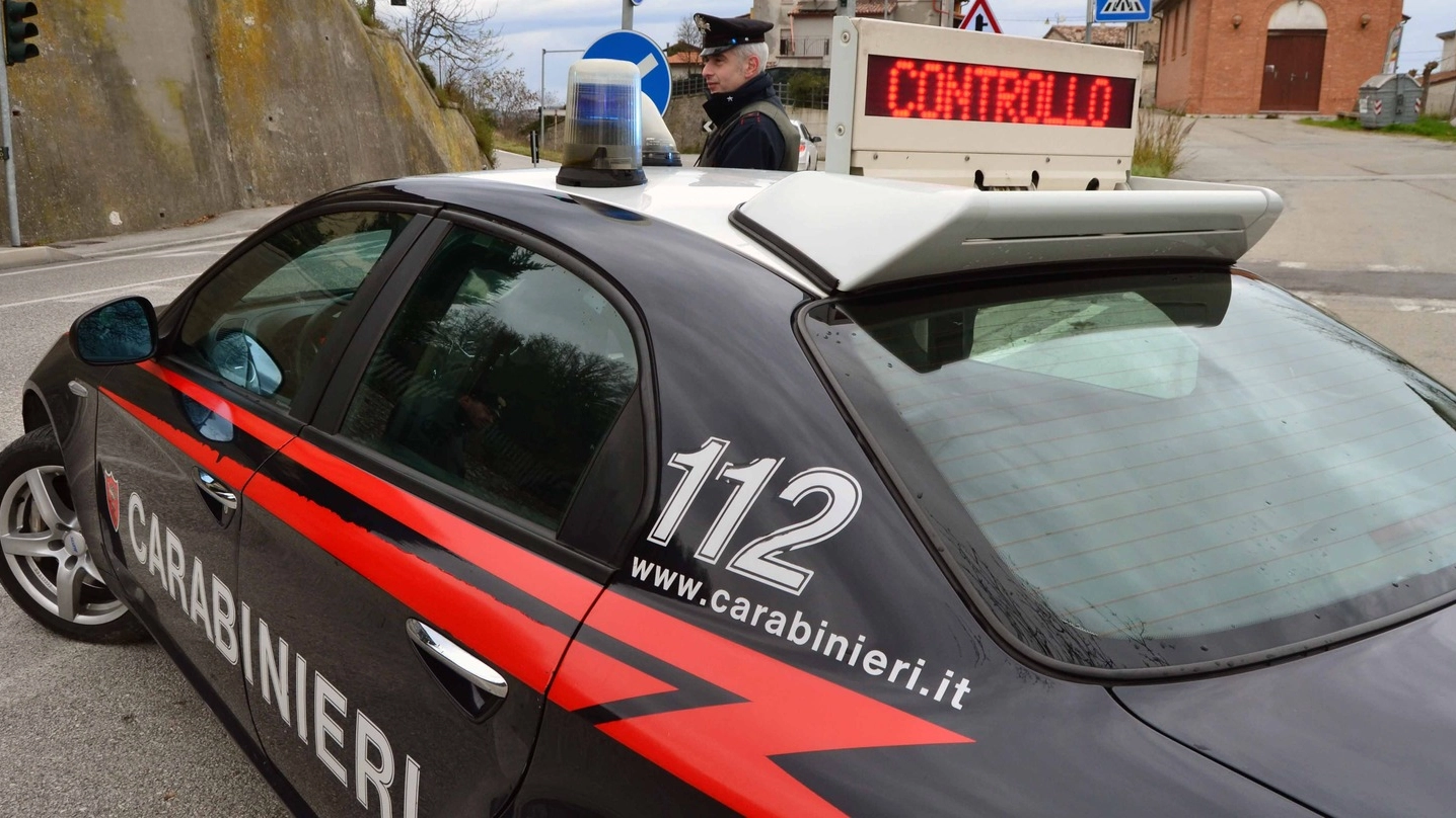 A svelare l’identità dei ladri di cancelleria sono state le telecamere installate nel negozio dai carabinieri 