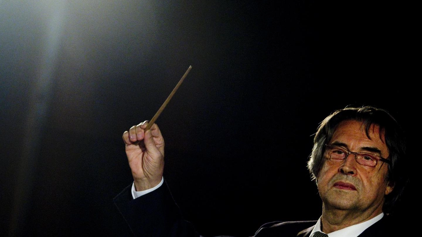 Il maestro Riccardo Muti (Ansa)