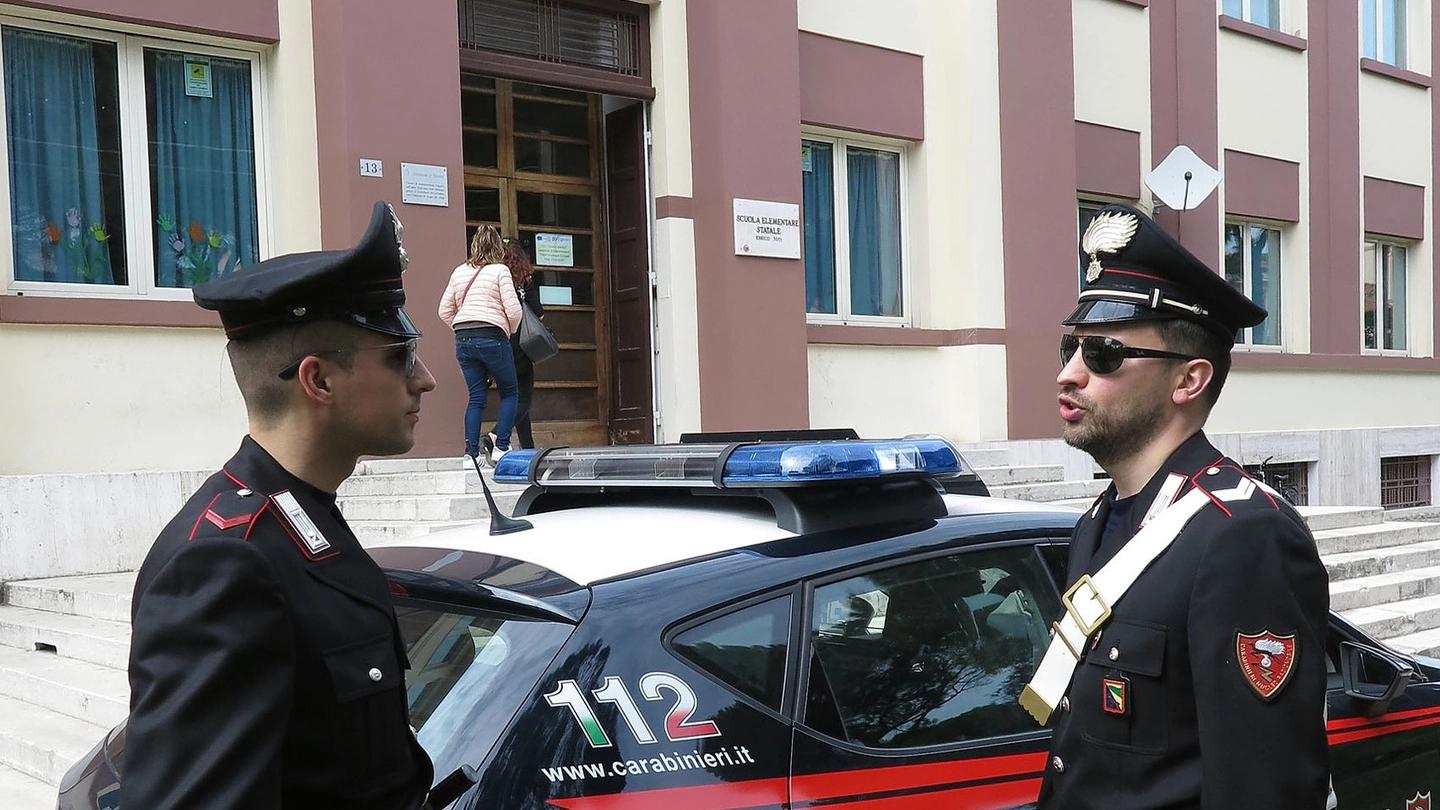 Le indagini dei Carabinieri alle scuole Toti