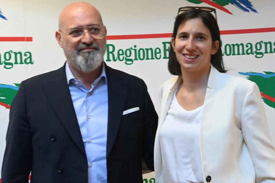 Stefano Bonaccini ed Elly Schlein, fino a poco tempo fa sua vice in Regione