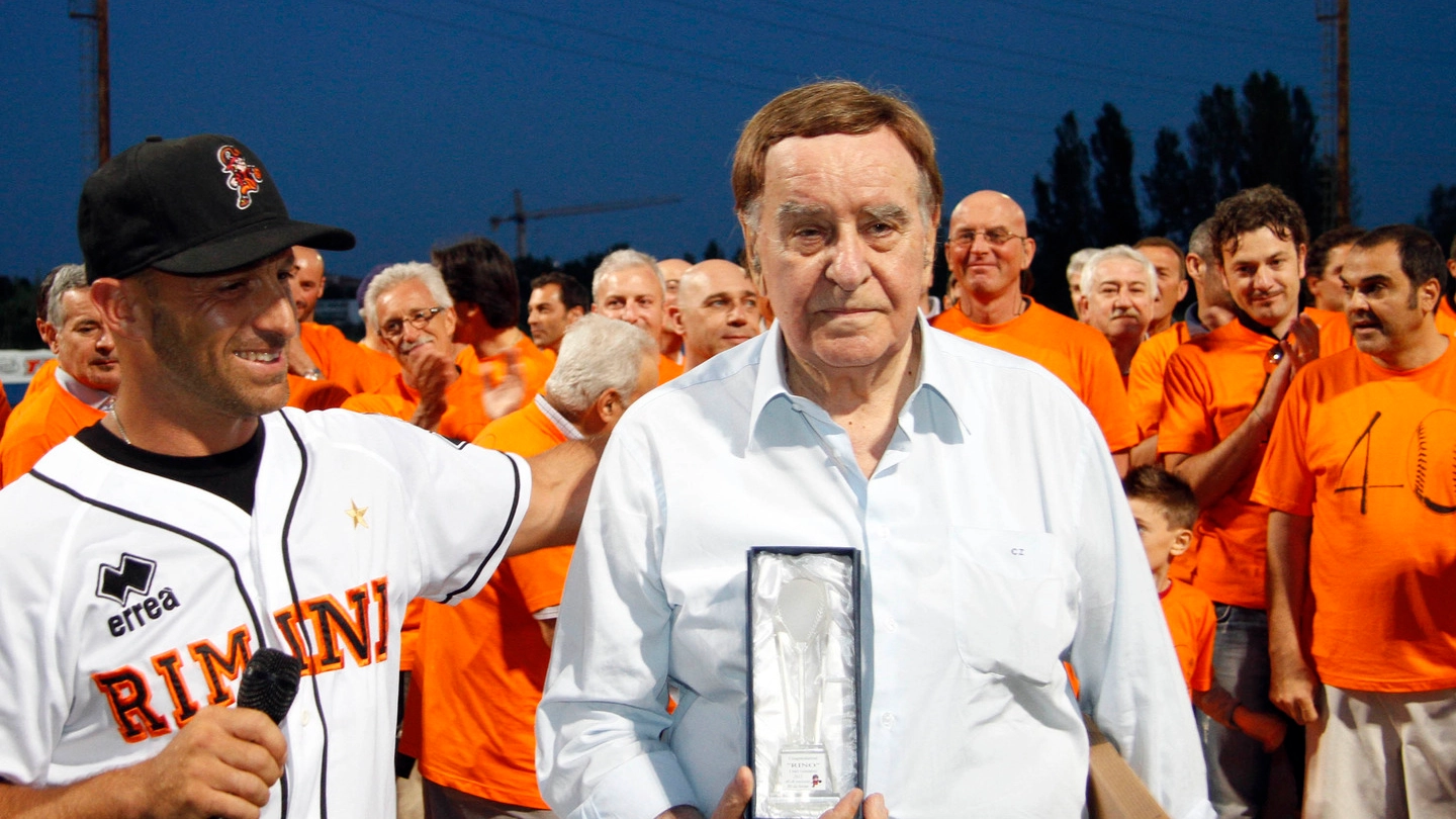 Rino Zangheri per 45 anni è stato il presidente della squadra di baseball di Rimini