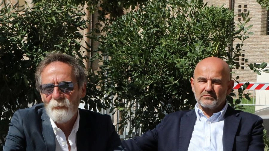 Da destra, i direttori Carlo Lusenti (Bufalini) e Tiziano Carradori (Ausl Romagna)
