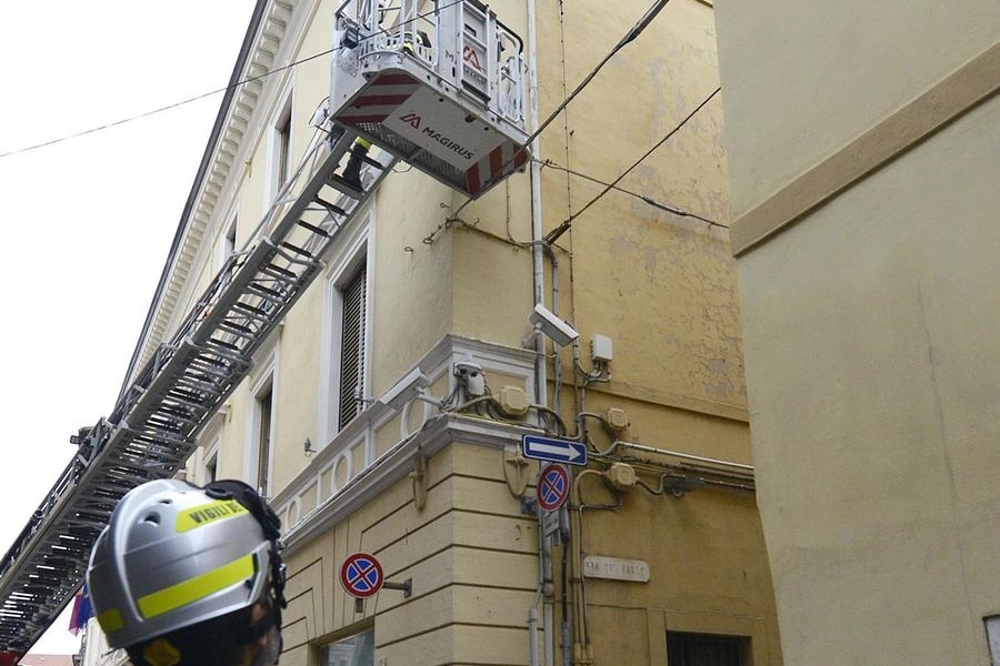 Controlli dopo il terremoto a Pesaro