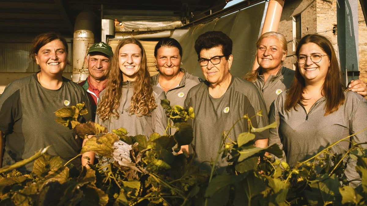 Michela Nati è il motore dell’azienda di famiglia: la nostra produzione bio con settemila piante