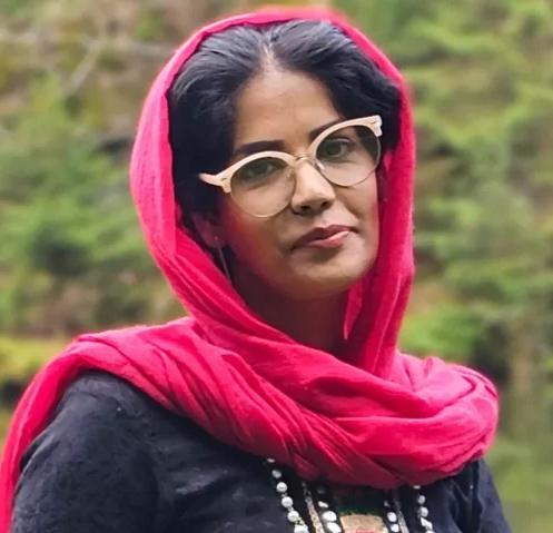 la regista zainab entezar ospite di urca oltre i muri da Ilrestodelcarlino.it la regista zainab entezar ospite di urca oltre i muri