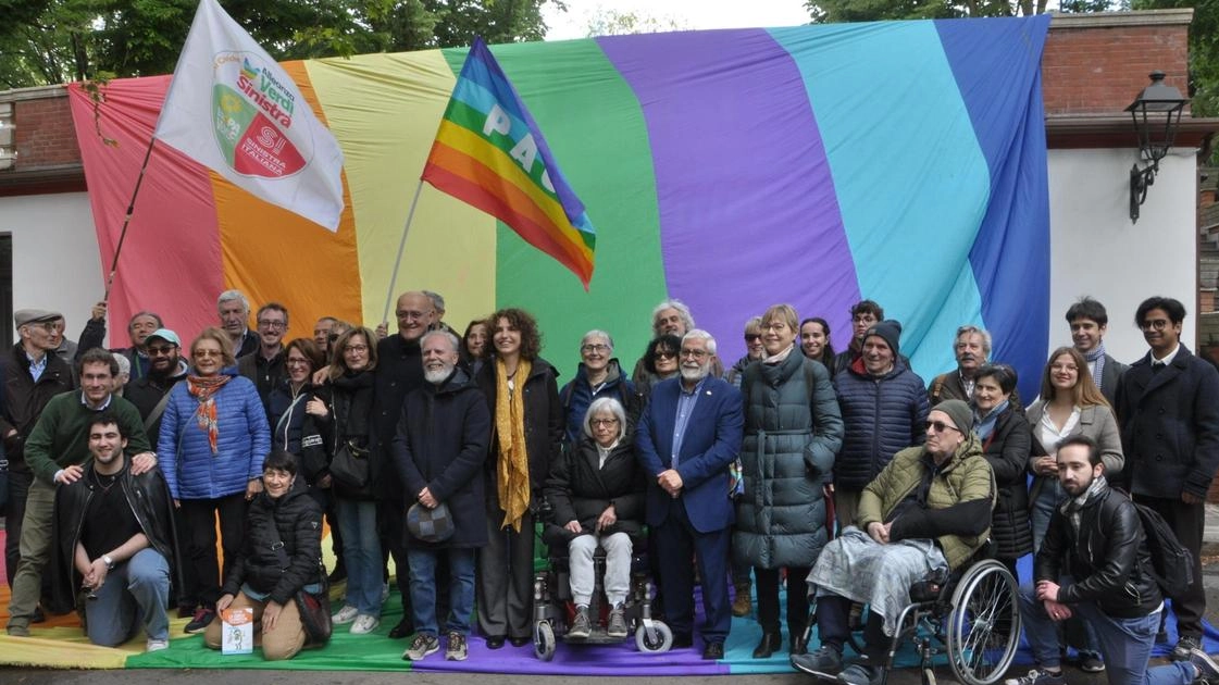 La coalizione che corre con il Pd si è presentata al parco della Resistenza. Capolista Diana Scirri, attivista di Fridays for Future. Ci sono anche Basir e Creta.