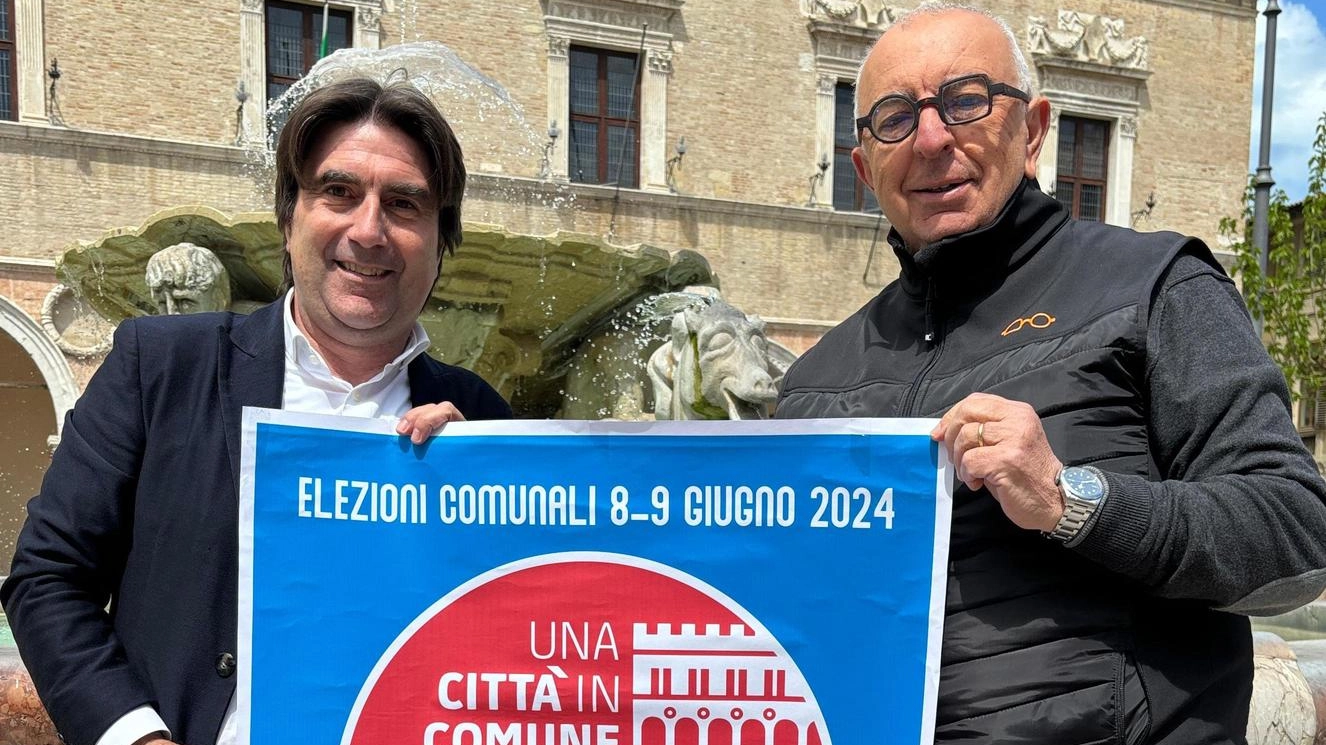 Enzo Belloni e Andrea Biancani raggiungono un accordo per il programma elettorale, risolvendo le tensioni sulla gestione del Parco Miralfiore. La coalizione di centrosinistra si prepara per le elezioni amministrative.