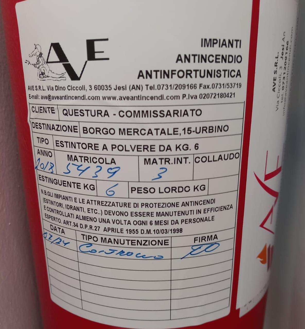 "Porte antincendio senza controlli". Siulp: "Cosa non va al commissariato" "Porte antincendio senza controlli". Siulp: "Cosa non va al commissariato"