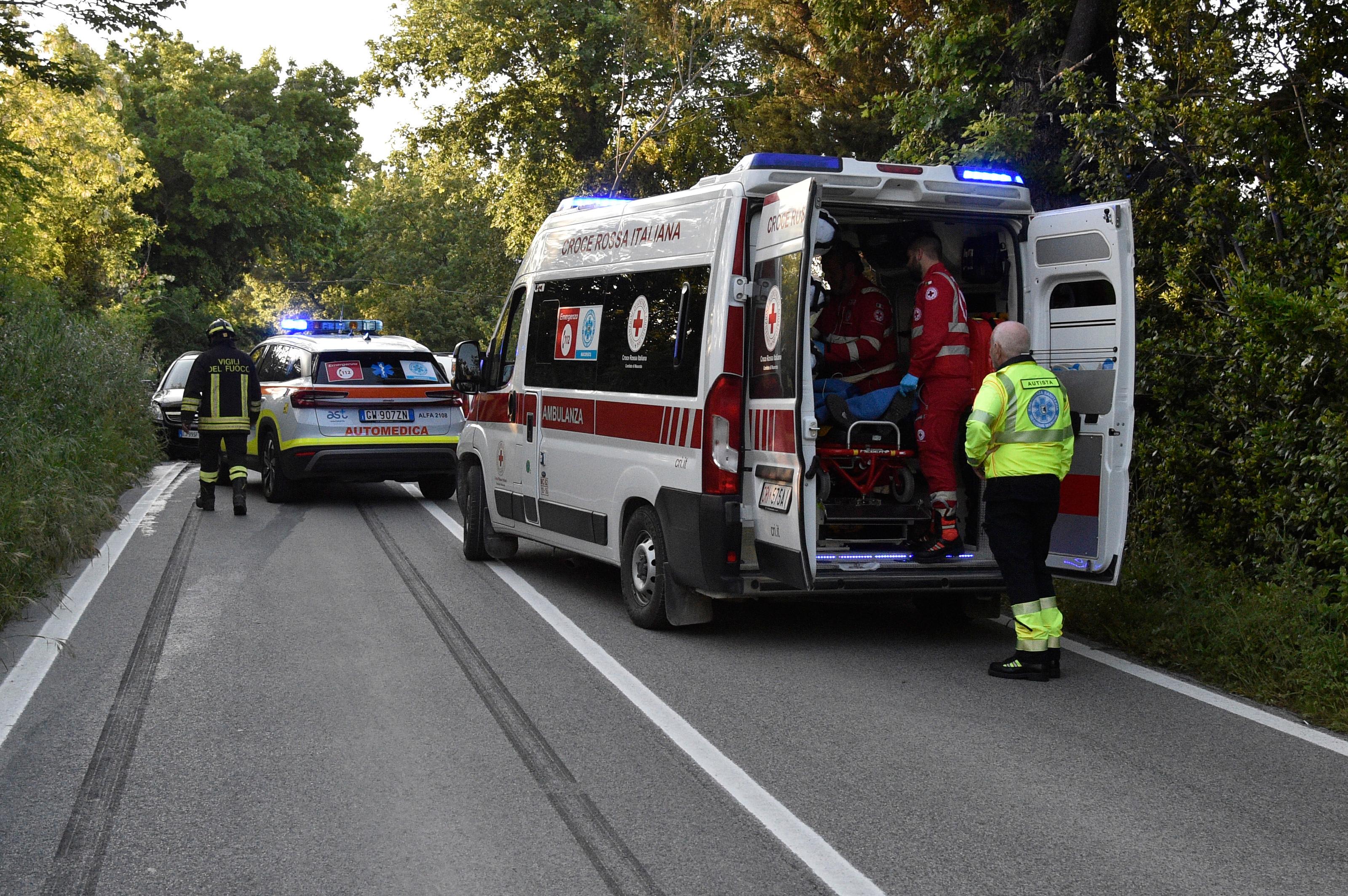 Altro schianto a Macerata, moto contro un’auto: morto centauro di 63 anni Altro schianto a Macerata, moto contro un’auto: morto centauro di 63 anni