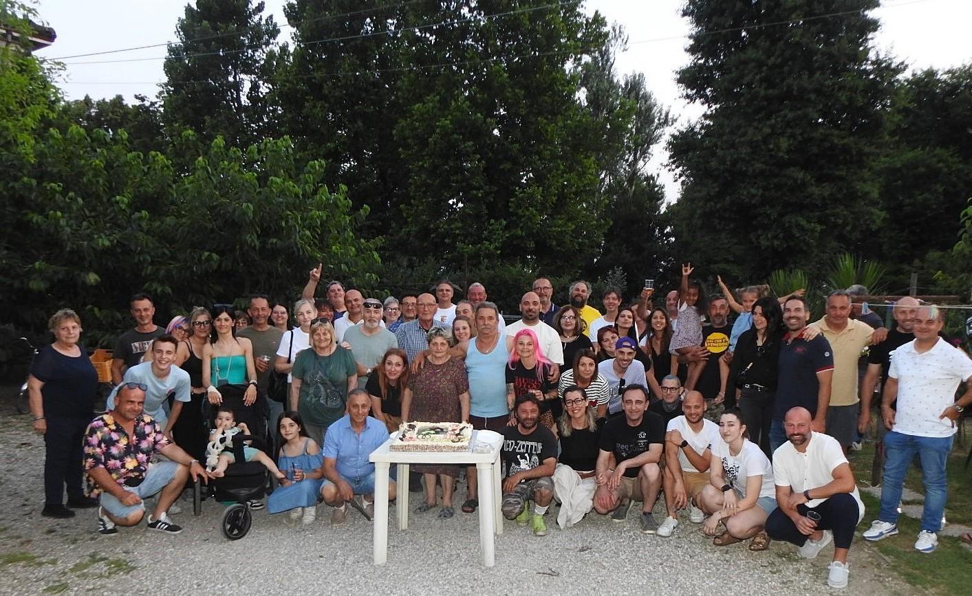 Belricetto ricorda Valerio Baldi il Vigile del fuoco scomparso. Tanti amici al ’Ciliegia party’ Belricetto ricorda Valerio Baldi il Vigile del fuoco scomparso. Tanti amici al ’Ciliegia party’