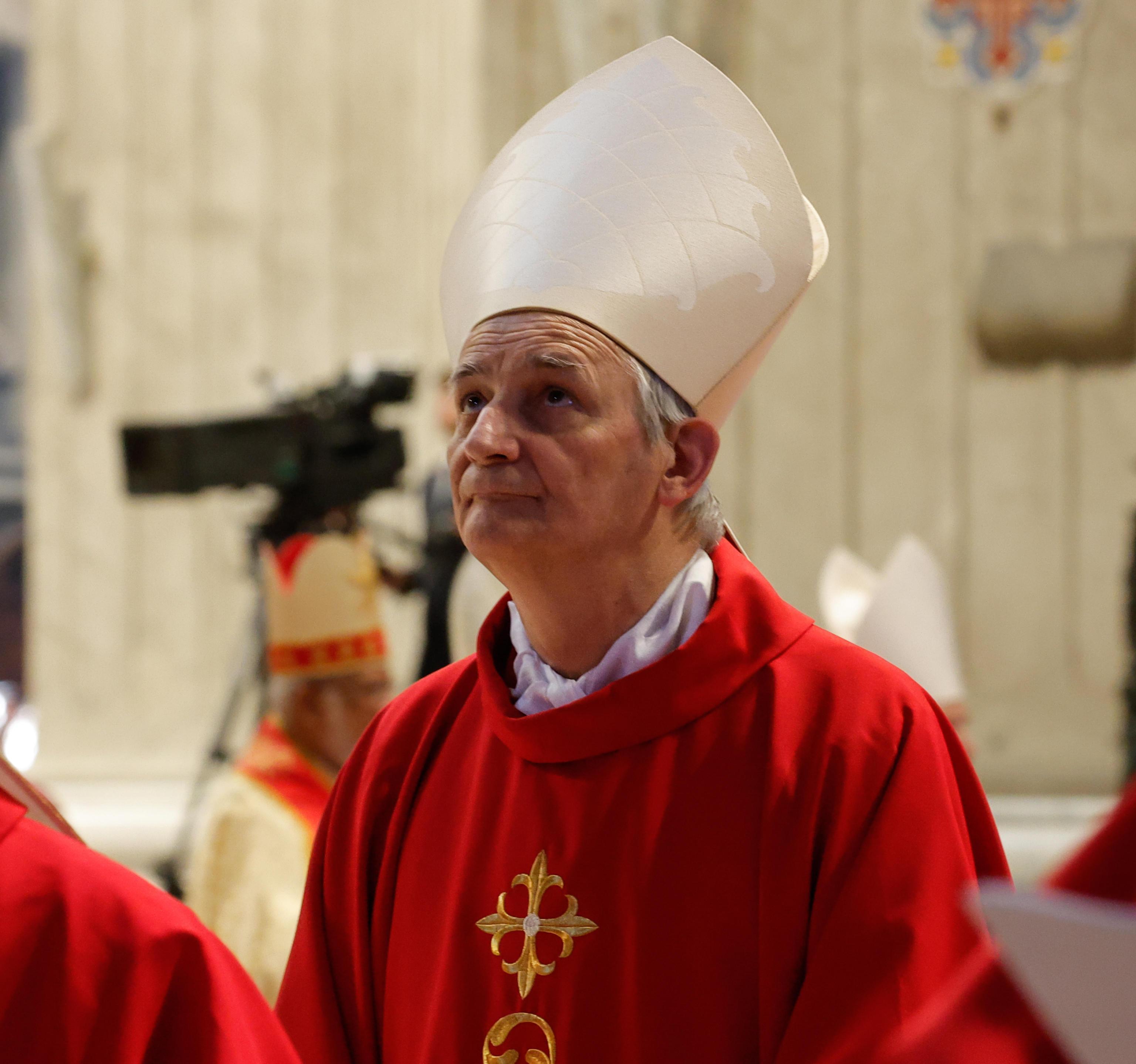 Zuppi non è Papa, il cardinale della ‘teneressa’ ora è al servizio di Prevost Zuppi non è Papa, il cardinale della ‘teneressa’ ora è al servizio di Prevost